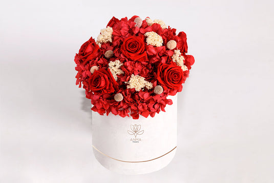 Floral Arrangement Amor white velvet